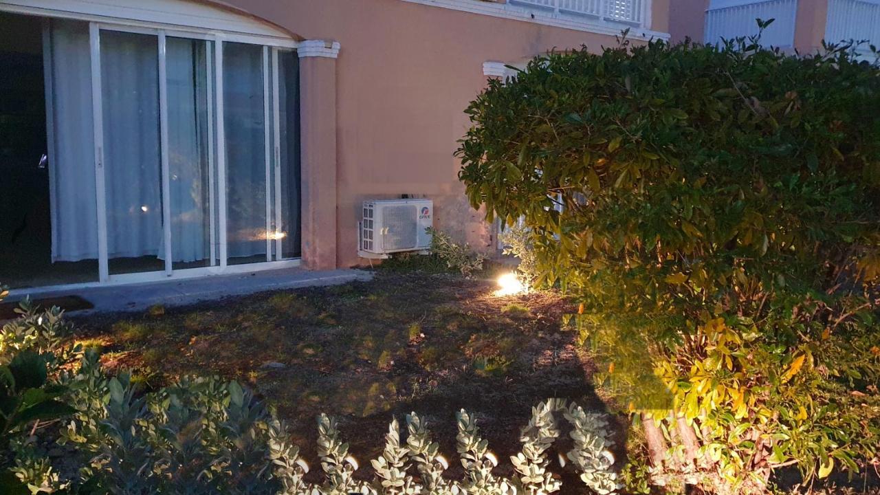 En Bord De Plage Baie Nettle, Appart 4 Couchages Tout Renove Sandy Ground 外观 照片